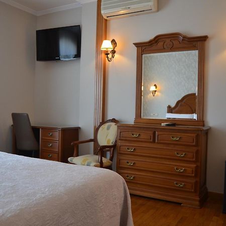 Hotel Playa Compostela Vilagarcia de Arousa Exterior photo