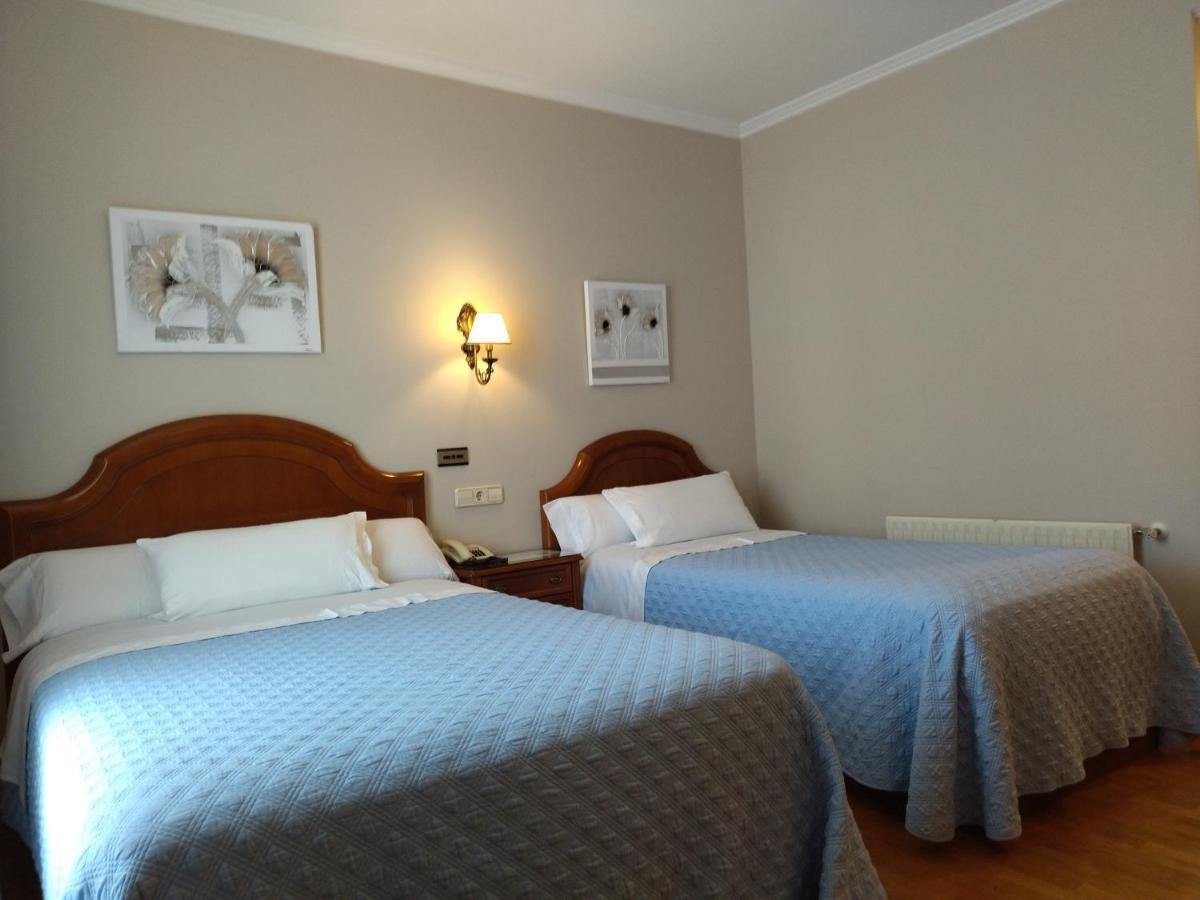 Hotel Playa Compostela Vilagarcia de Arousa Room photo