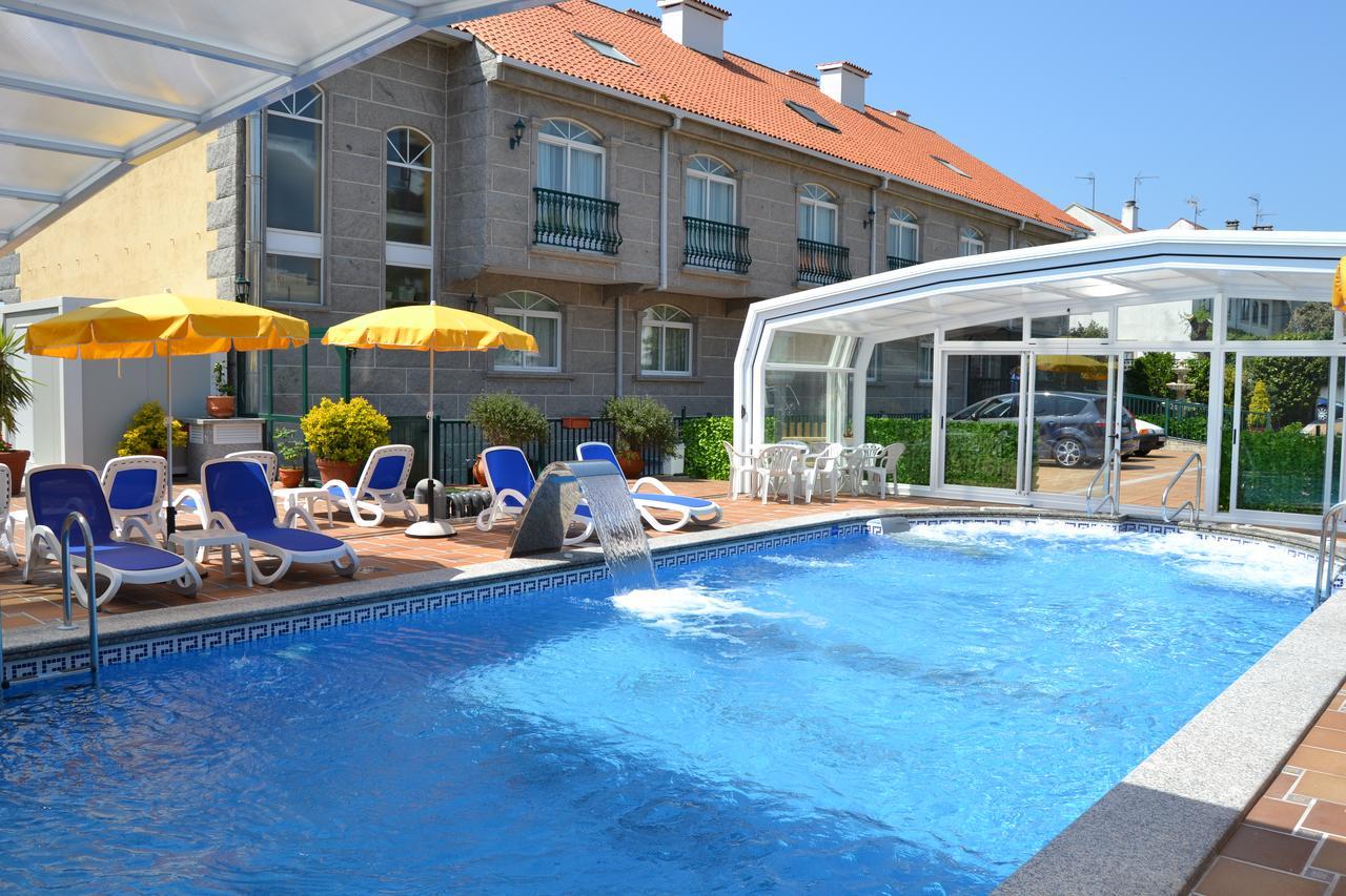 Hotel Playa Compostela Vilagarcia de Arousa Exterior photo