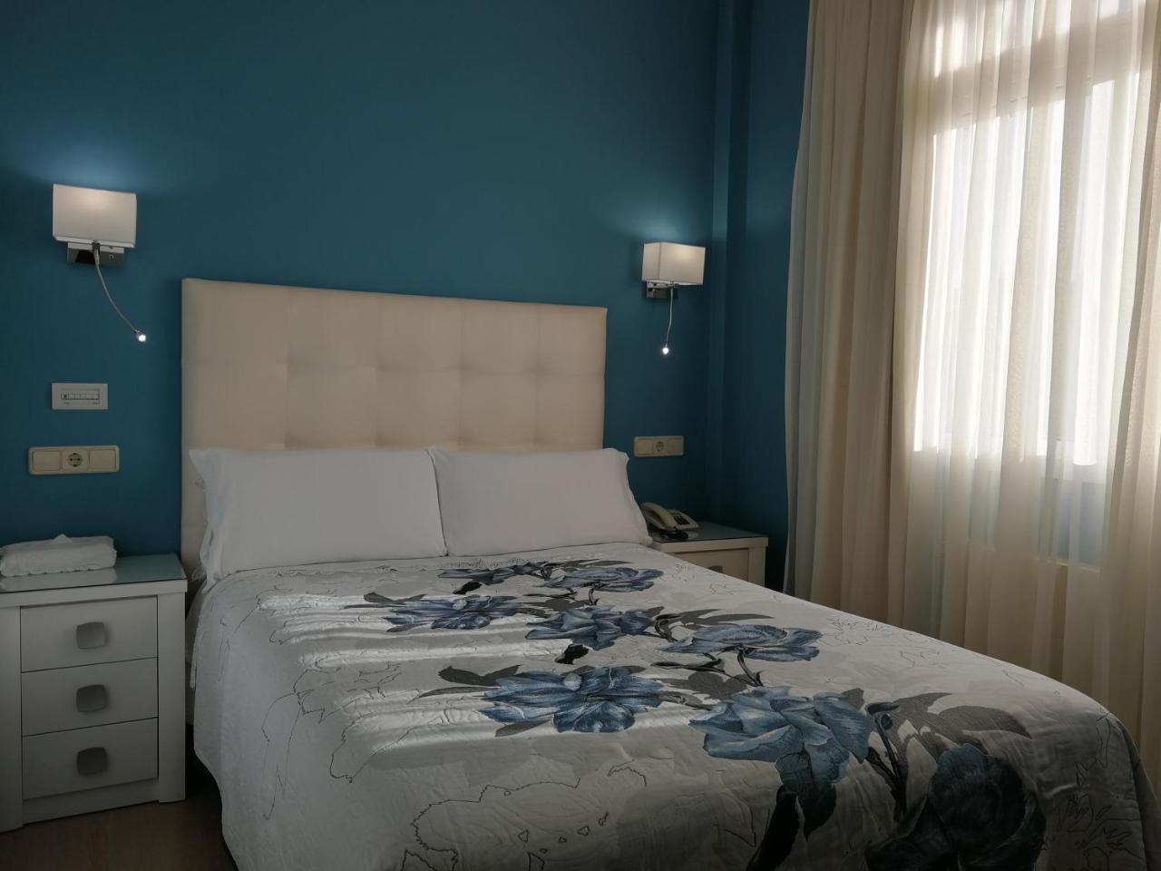 Hotel Playa Compostela Vilagarcia de Arousa Exterior photo